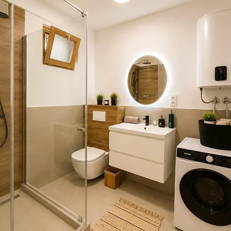 Charming Little Garden House * Budapeste